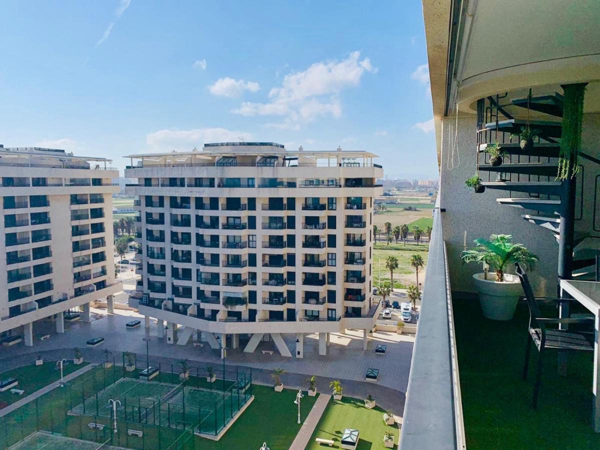 バレンシアNon Stress Atico Duplex Con Vistas Al Marアパートメント エクステリア 写真